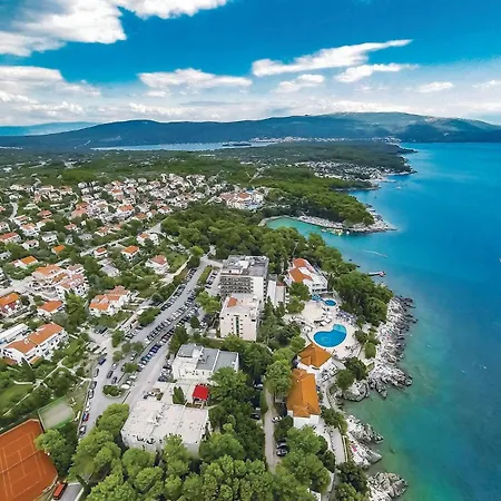 Nice Apartment In Malinska Apartamento *