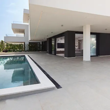 Lovely Apartment In Malinska * Malinska